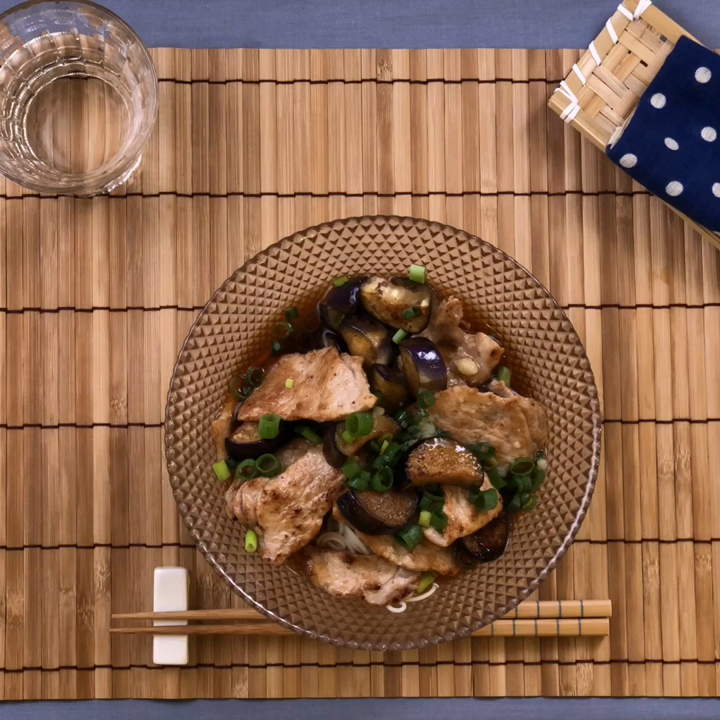 簡単 なすと豚肉のぶっかけそうめん レシピ 作り方 By かちょーレシピ クックパッド 簡単おいしいみんなのレシピが360万品